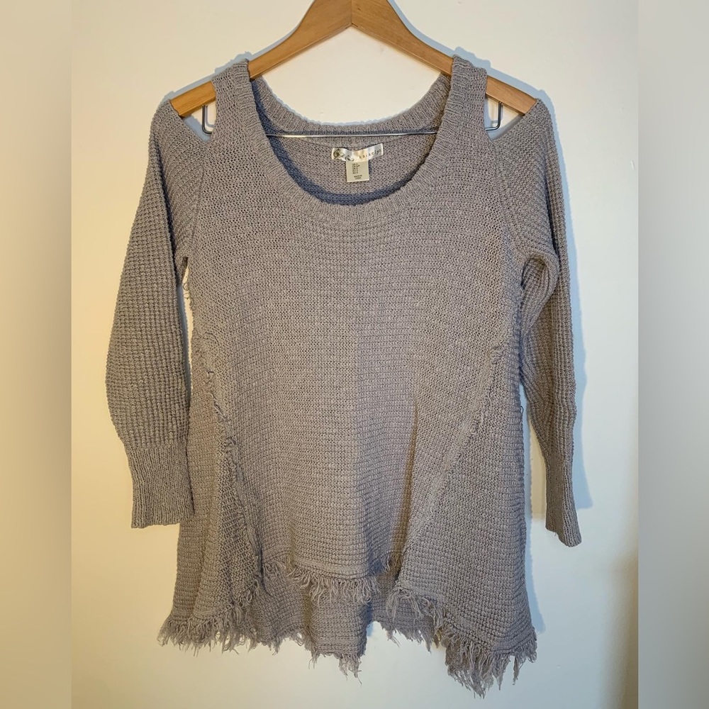 KAISELY | Grey Cold Shoulder Loose Fitting Scoop Neck Sweater